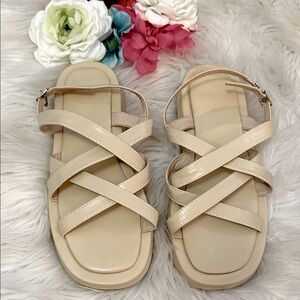 Criss Cross Cream Strappy Buckle Sandals Sz 8.5 (39) NEW!